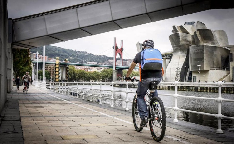 La revolución de la bicicleta y patinetes en las ciudades